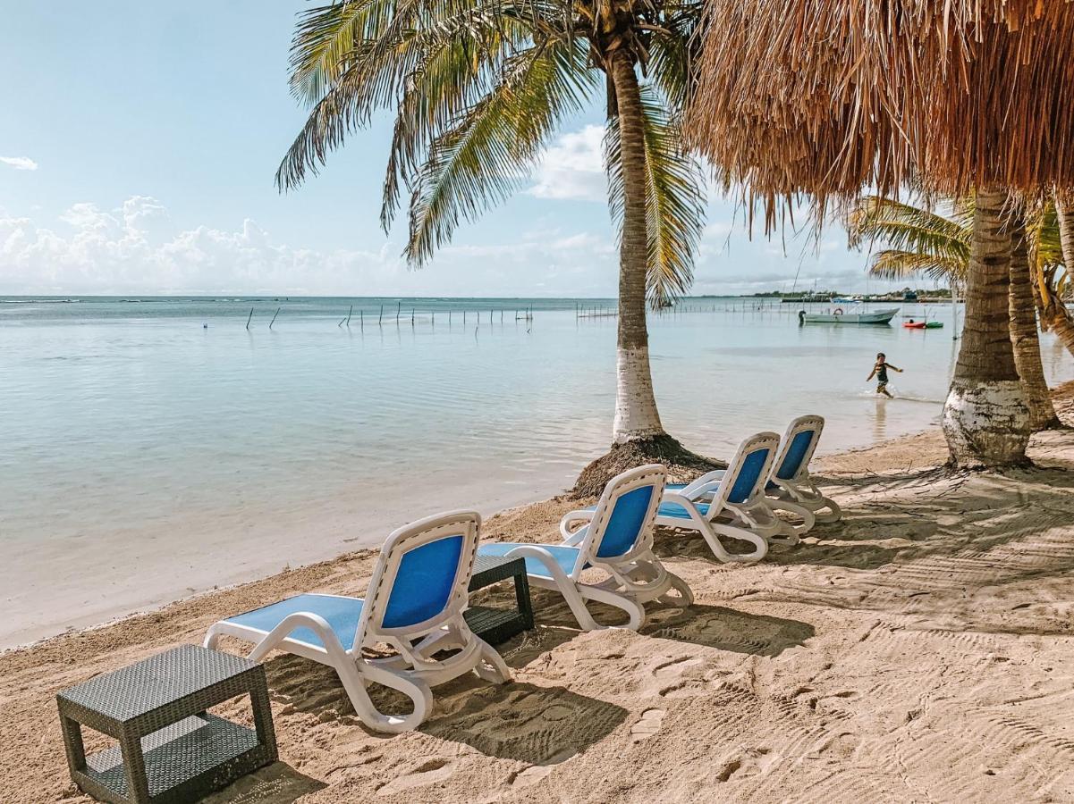 El Fuerte Beach Apartments Mahahual Esterno foto