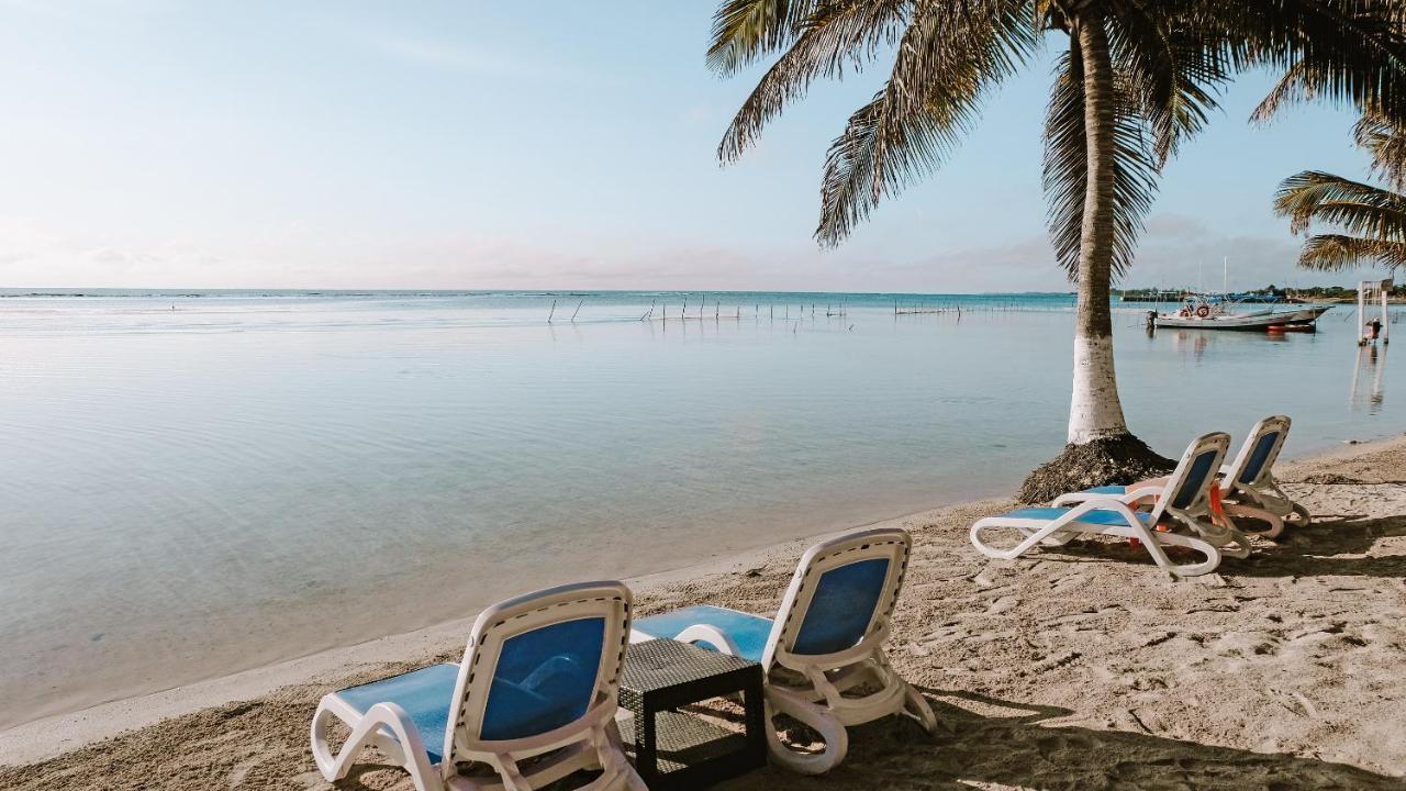 El Fuerte Beach Apartments Mahahual Esterno foto