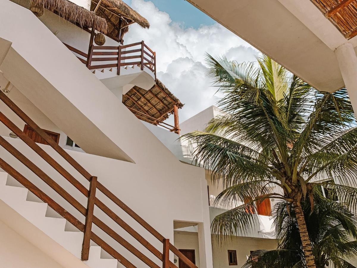 El Fuerte Beach Apartments Mahahual Esterno foto