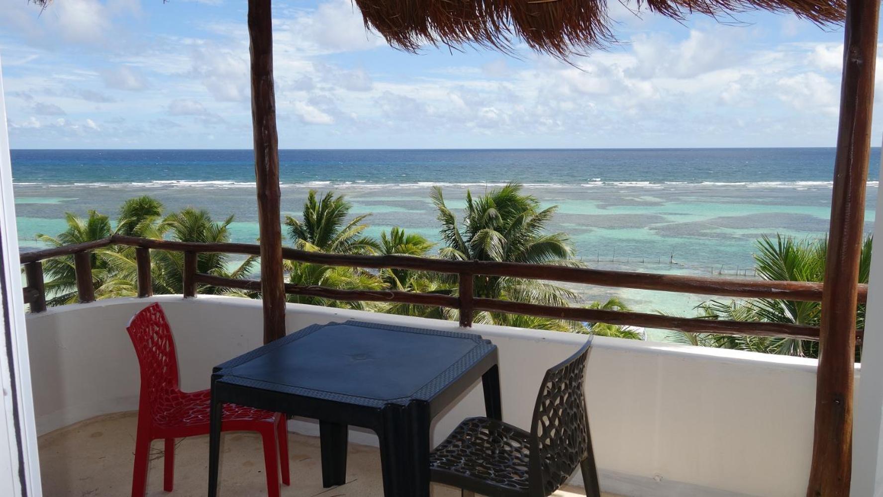 El Fuerte Beach Apartments Mahahual Esterno foto
